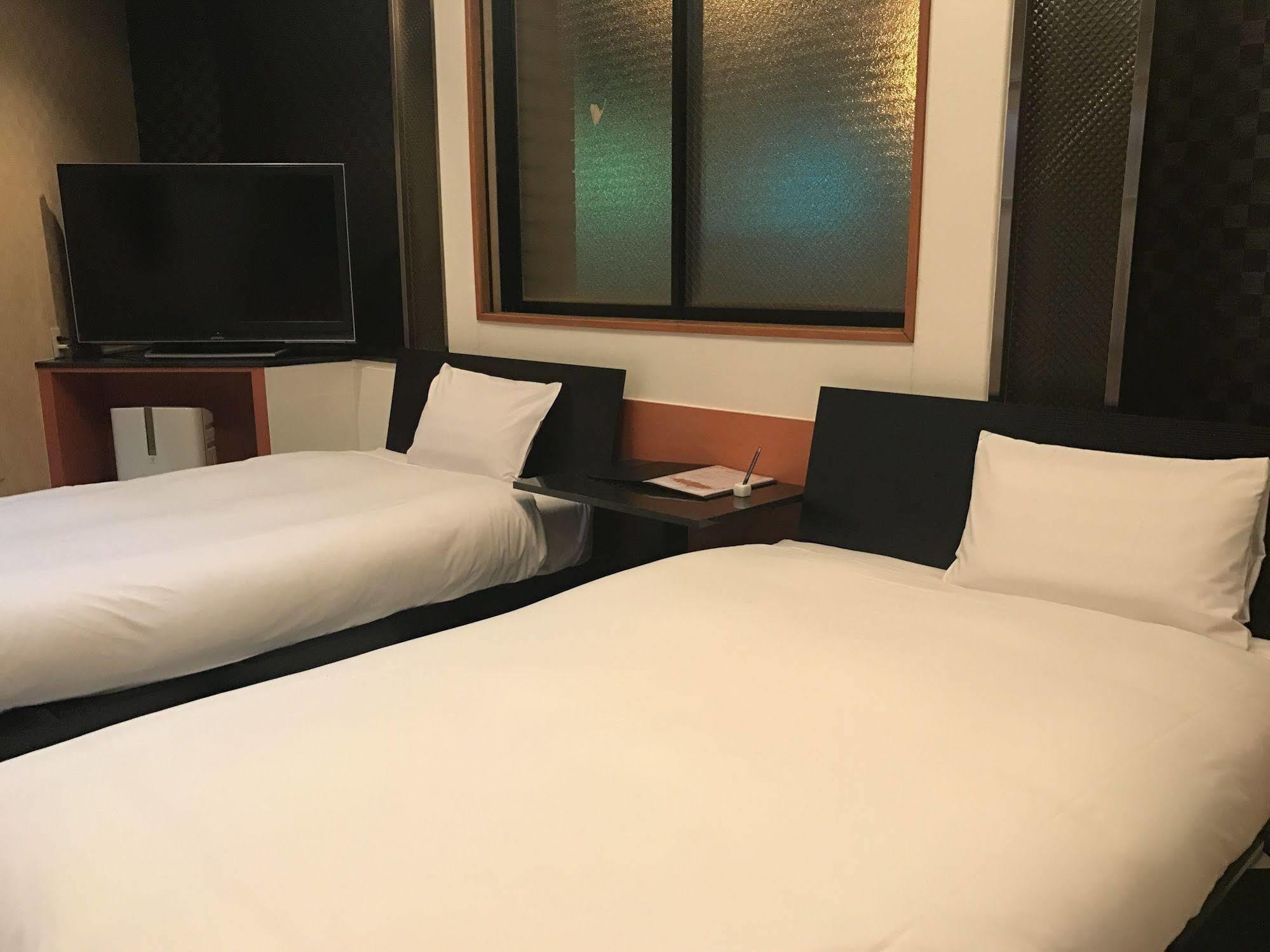 Niceinn Hotel Maihama Tokyo Bay Premiere Urayasu Exteriör bild